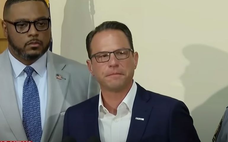 El gobernador de Pensilvania se acercó hasta el pequeño municipio del condado de York donde ocurrió el hecho. El gobernador de Pensilvania se acercó hasta el pequeño municipio del condado de York donde ocurrió el hecho.