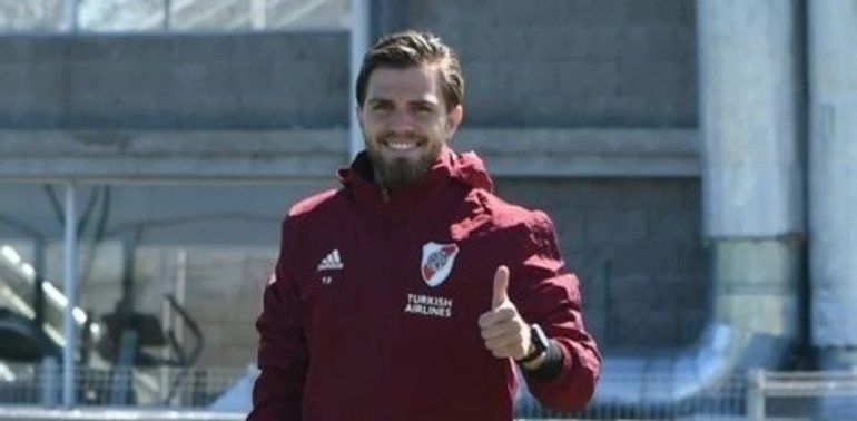Eze Centurión en la práctica de River de este martes.