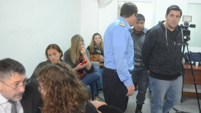 El acusado de mantener cautiva a su mujer seguirá preso