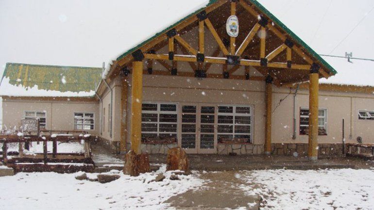 La escuela albergue Aguada Florencio está a 120 kilómetros de Zapala.