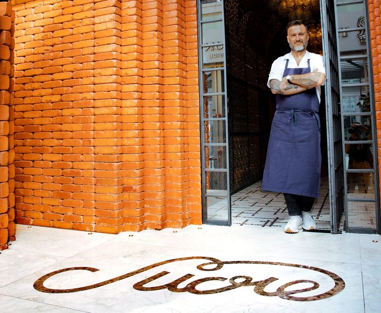 Fernando Trocca en la puerta de su restaurante Sucre en Dubai Fernando Trocca en la puerta de su restaurante Sucre en Dubai