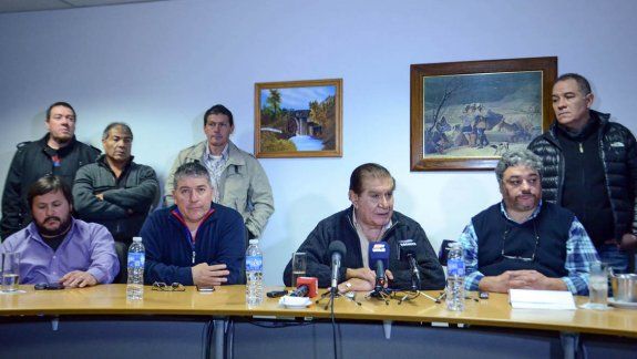 Ratifican el paro petrolero desde el domingo a las 20