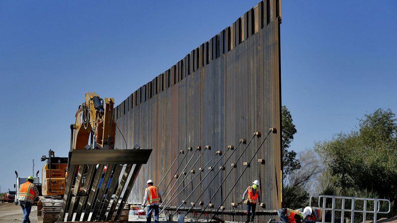USA cancela obras de construcción en el muro con México