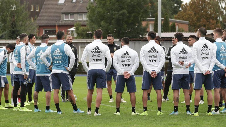 Scaloni, sin tiempo para preparar el 11 ante Alemania