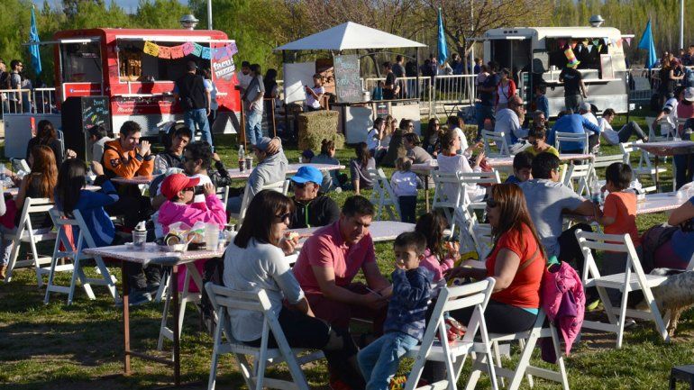 El Festival food trucks se disfrutó con todo el sabor en el Paseo de la Costa