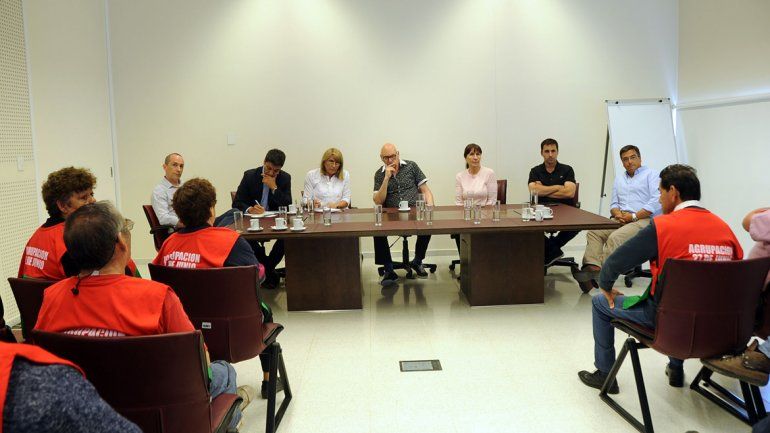 Jubilados de ATE pidieron a los legisladores participar de la mesa salarial