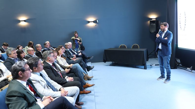 El congreso convocó a cirujanos cardiovasculares de todo el país a Cipolletti