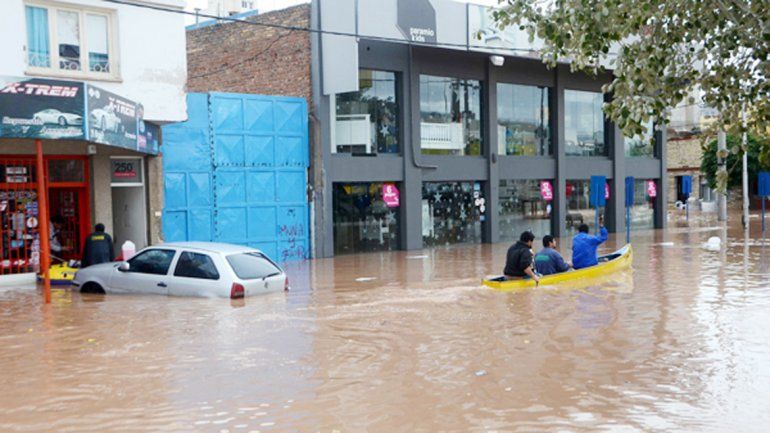 En 2016 la ciudad se volvió a inundar. Abundaron las promesas de obras.