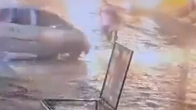 Le pasó por encima a un nene con el auto y siguió de largo: así se lo explicó después a la Policía.