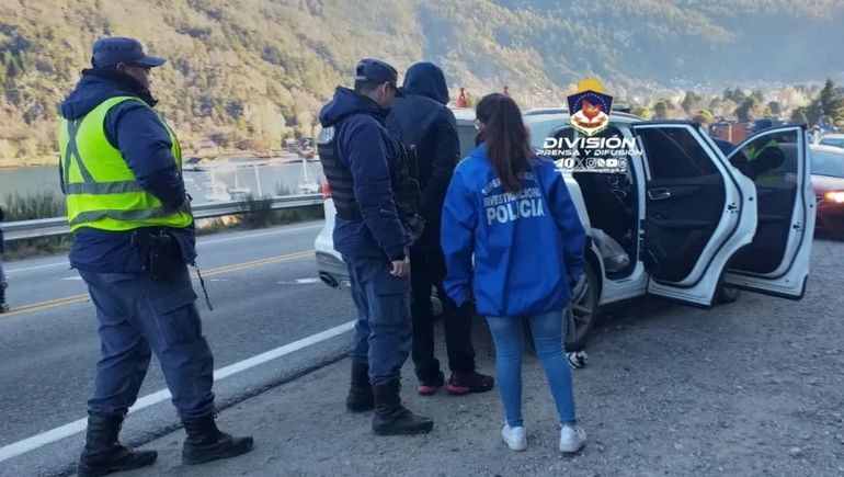 Los presuntos delincuentes intentaron huir a San Martín de los Andes.