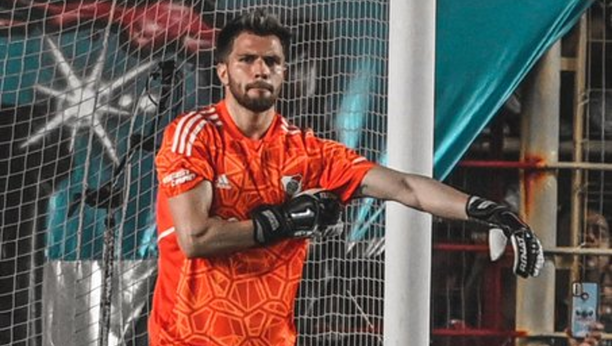 Se lesionó Armani y el domingo atajará el cipoleño Centurión