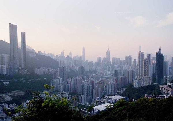 Hong Kong se convirtió en el hogar de varios gigantes tecnológicos. Hong Kong se convirtió en el hogar de varios gigantes tecnológicos.