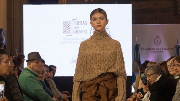 Neuquén también mostró la moda de sus fibras en el Congreso