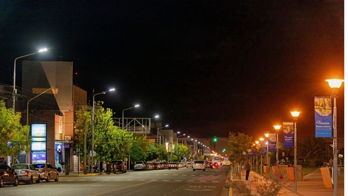Gaido anunció el recambio completo de luminarias en la ciudad
