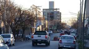 Cambio de sentido de calles y chau giro a la izquierda en Ruta 22: en qué zonas