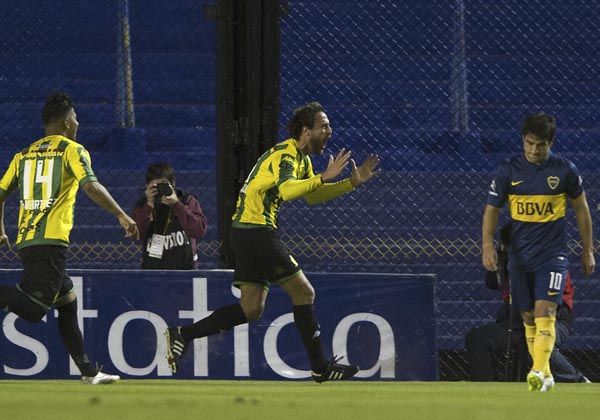 Aldosivi sorprendió a Boca y en una Bombonera sin público le ganó 3 a 0