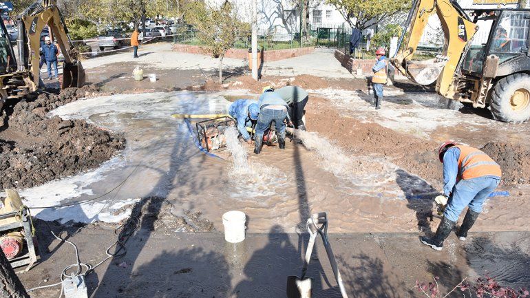 Se rompió de nuevo el acueducto del Bajo: 7 barrios afectados y 17 escuelas sin clases