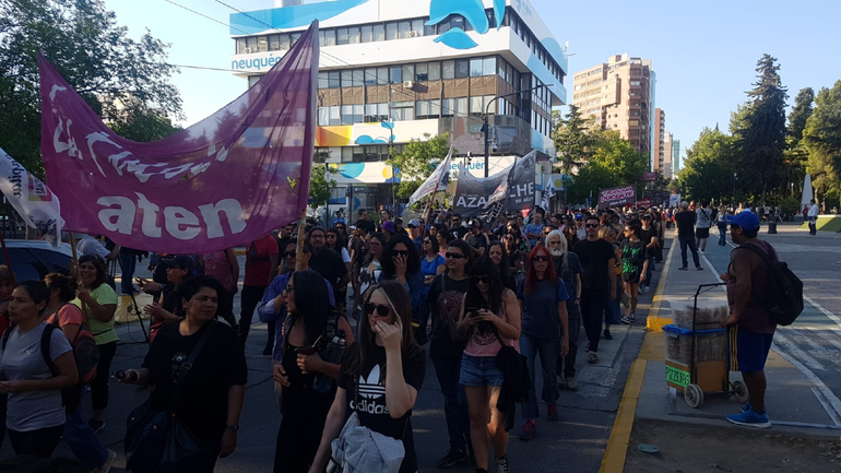 Primeros piquetes en la era Milei: lo que ocurrió en Neuquén