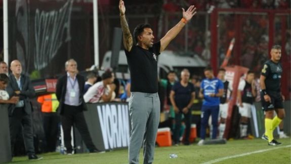 A quien culpó Carlos Tévez de la derrota de Independiente frente a Gimnasia