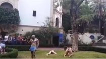escandalo en un museo porteno por una performance de baile al desnudo escandalo en un museo porteno por una performance de baile al desnudo