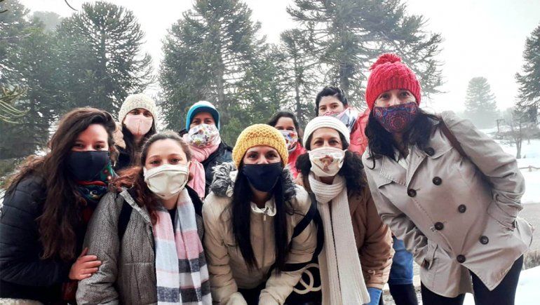 Mujeres de Villa Pehuenia dejan su huella