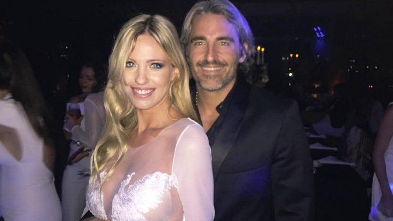 La modelo tendría como pareja a su propio marido