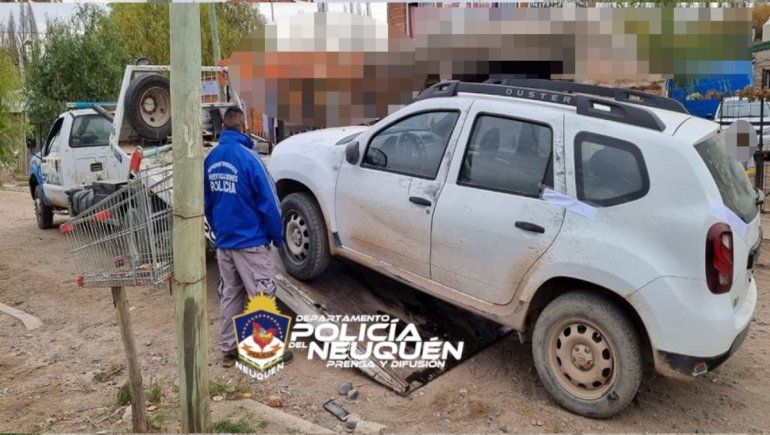 Atrapan a ladrón de vehículos y recuperan una camioneta
