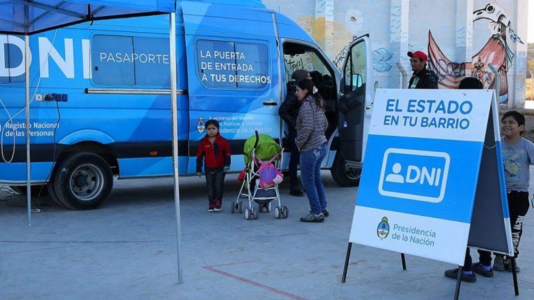 Desde agosto será más caro el trámite del DNI y el pasaporte