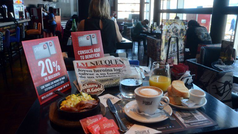 Podés empezar el día en Johnny B. Good y seguirlo en Casa Juez.