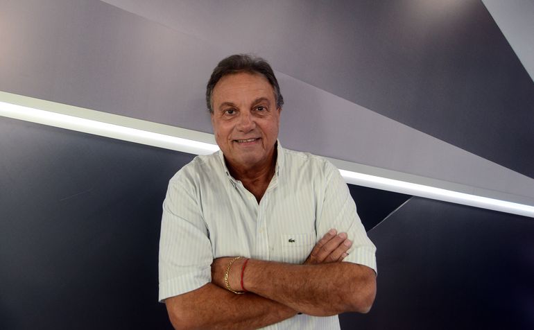 El romance entre Carlos Eguía y Javier Milei no duró casi nada. El romance entre Carlos Eguía y Javier Milei no duró casi nada.