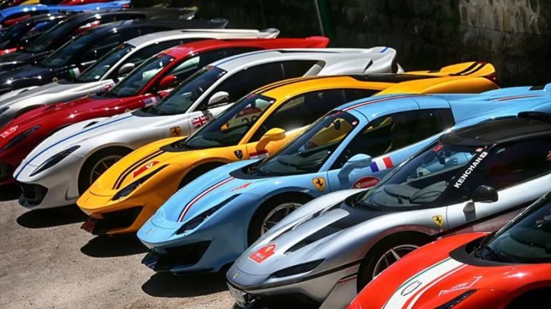 Ferrari hará su paso por la Patagonia y pondrá a las ciudad del sur como punto de visita para personas de alto poder adquisitivo. | LM Neuquen Ferrari hará su paso por la Patagonia y pondrá a las ciudad del sur como punto de visita para personas de alto poder adquisitivo.