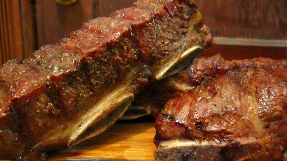 El corte de carne más convocante para la familia argentina: el asado de tira.