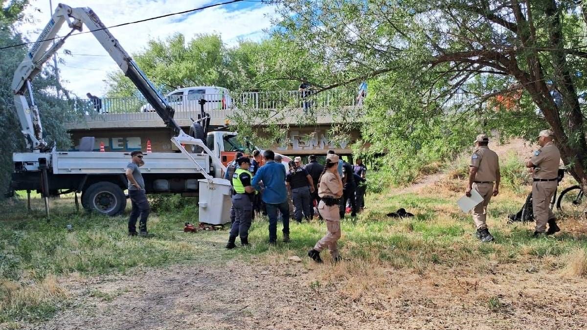 Qué se sabe de la salud del operario de CALF electrocutado en el Paseo de la Costa