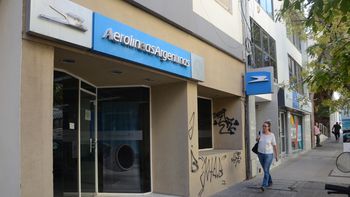Cierre de la oficina de Aerolíneas Argentinas en Neuquén: incertidumbre y preocupación en los trabajadores