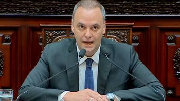 El jefe de Gabinete, Manuel Adorni dio respuestas en el Congreso. El jefe de Gabinete, Manuel Adorni dio respuestas en el Congreso.