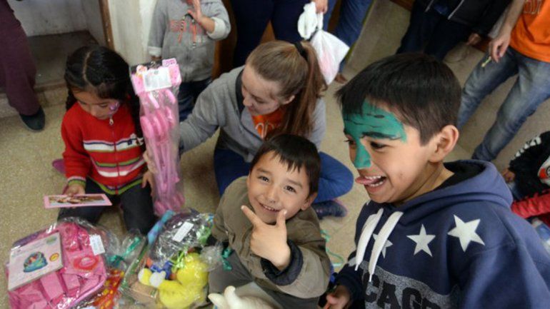 Cientos de chicos se benefician con los trabajos de la asociación.