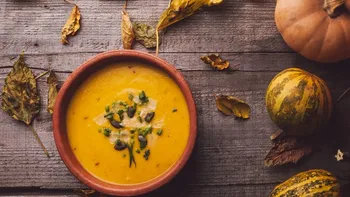 crema-de-calabaza-y-castanas-1.webp