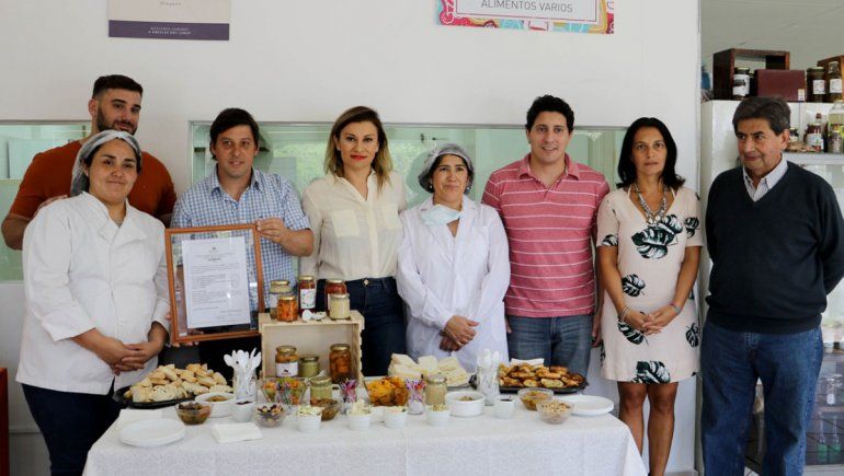 Los alimentos ya tienen el OK para venderlos al país