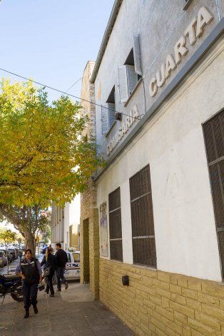 Un policía y su familia sufrieron un violento robo