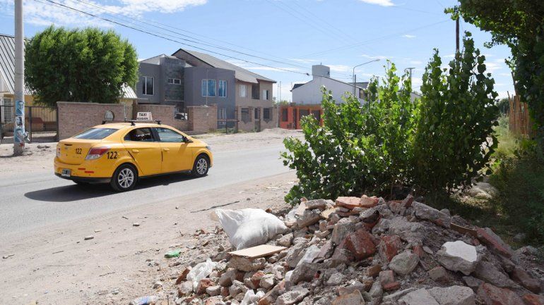 Los vecinos están acostumbrados a vivir pendientes del peligro. La calle