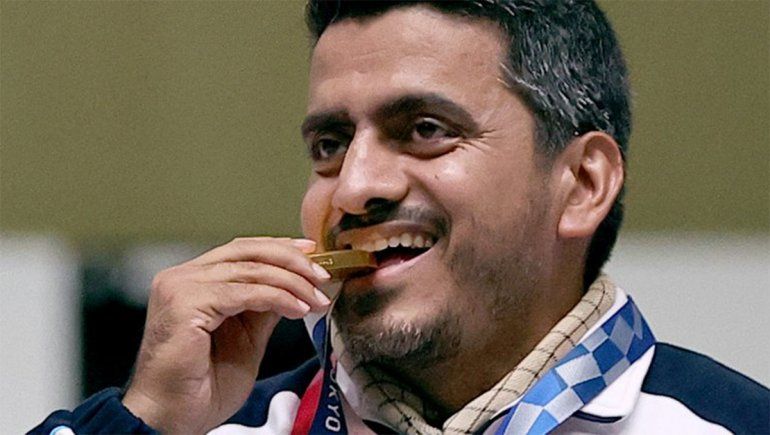 Acusan de terrorista a un campeón olímpico de tiro y piden que lo quiten la medalla
