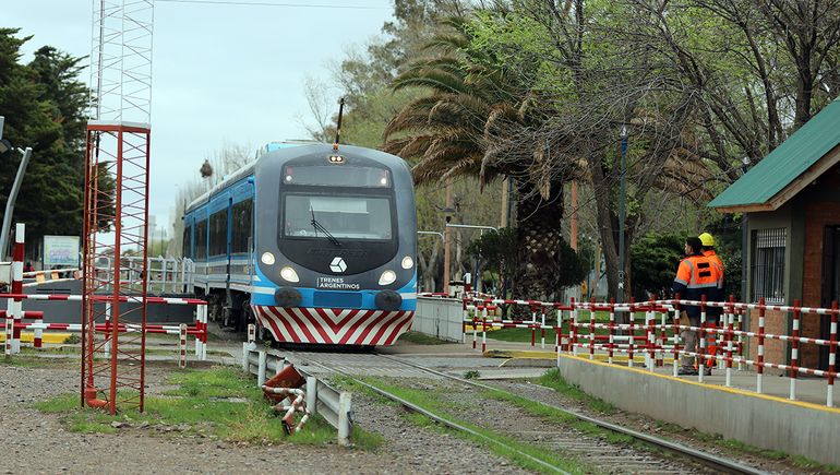 El servicio Neuquén-Cipolletti del Tren del Valle amaneció suspendido