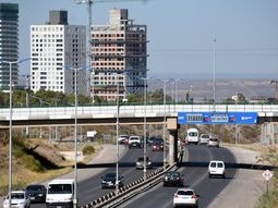 la ruta 7 ya tiene un radar instalado desde este lunes: ¿que pasara con las multas? la ruta 7 ya tiene un radar instalado desde este lunes: ¿que pasara con las multas?