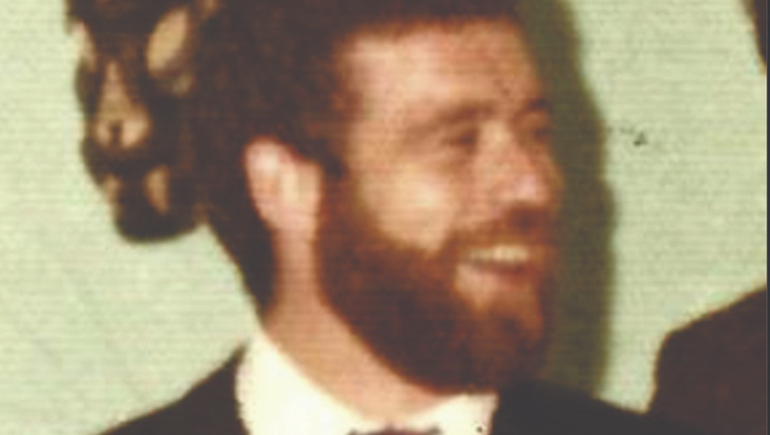 Una baldosa, una historia: Aníbal Martínez Durán