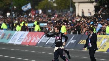 mas de 70 personas atendidas: cinco espectadores fueron trasladados al hospital en el road show de colapinto mas de 70 personas atendidas: cinco espectadores fueron trasladados al hospital en el road show de colapinto