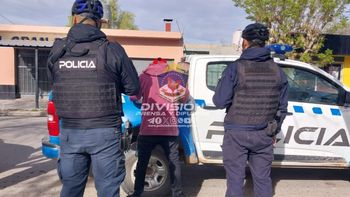 comerciantes avisaron por whatsapp y ayudaron a detener un ladron comerciantes avisaron por whatsapp y ayudaron a detener un ladron