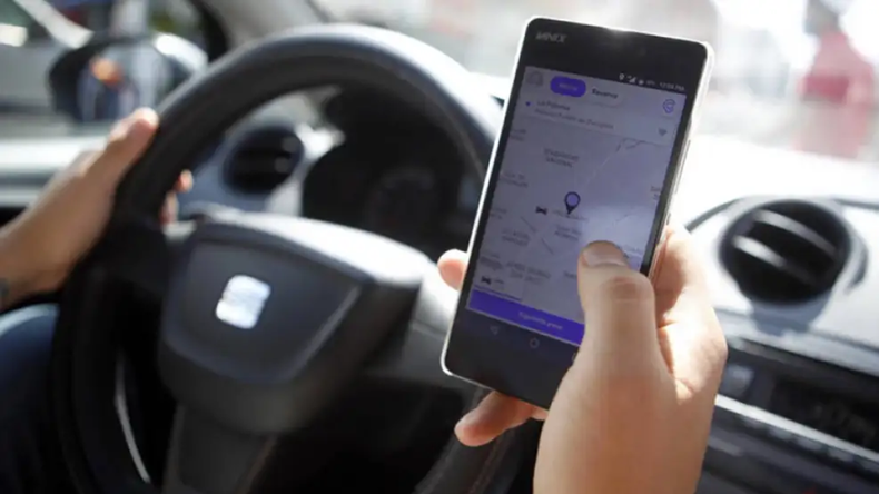 Neuquén reguló las apps de transporte antes que CABA y evitó el conflicto judicial que hoy sacude a Uber | LM Neuquen Neuquén reguló las apps de transporte antes que CABA y evitó el conflicto judicial que hoy sacude a Uber