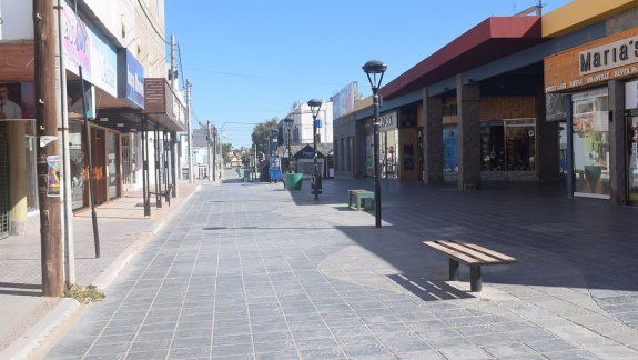 Cerca de 560 comercios de San Antonio y Las Grutas se registraron para recibir el Aporte No Reintegrable.