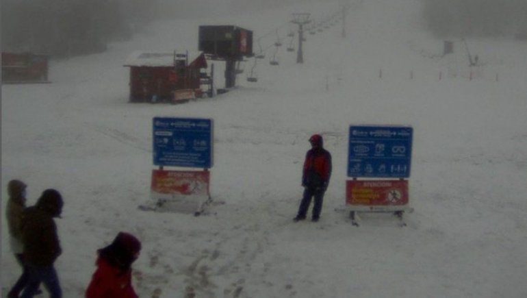 Volvió la nieve a San Martín y Chapelco se pintó de blanco