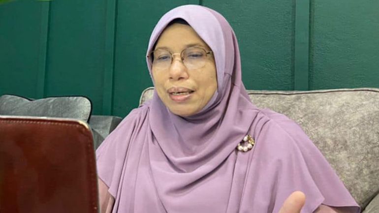 Malasia: viceministra de la Mujer aconsejó a los hombres golpear a sus esposas